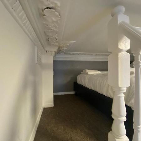 F5- Mezzanine Studio Fits 3 Near Paddington 런던 외부 사진